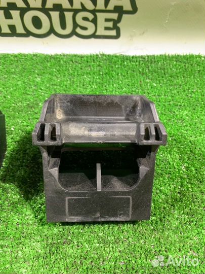 Кронштейн радиатора Bmw 5 E60 N62B48B 2008