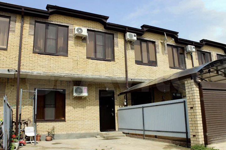 Таунхаус 95 м² на участке 1,2 сот.