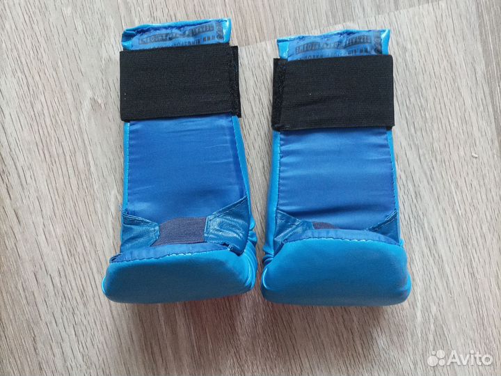 Перчатки для карате детские