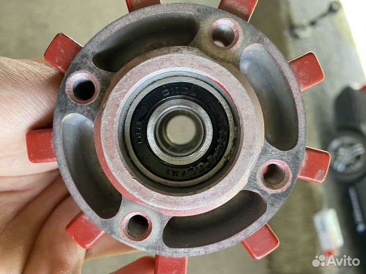 Ступица переднего колеса motoland CRF250