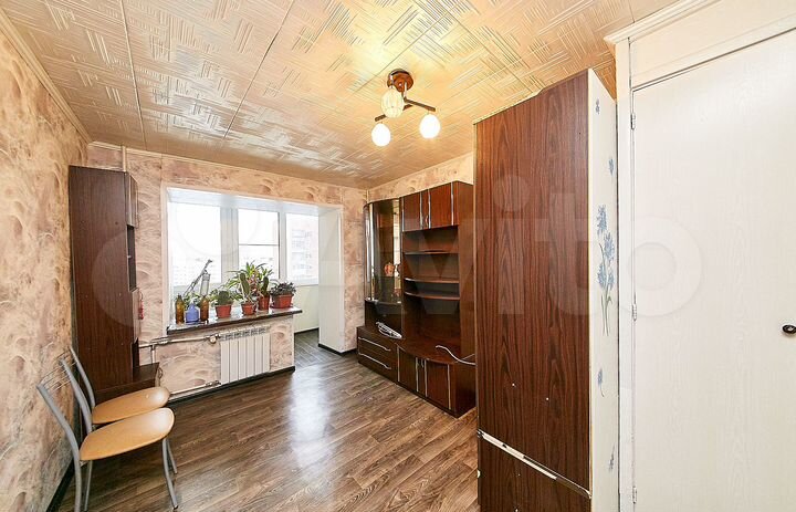 Комната 12 м² в 6-к., 11/15 эт.