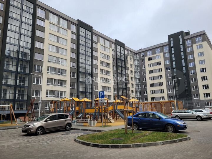 2-к. квартира, 60,9 м², 8/9 эт.