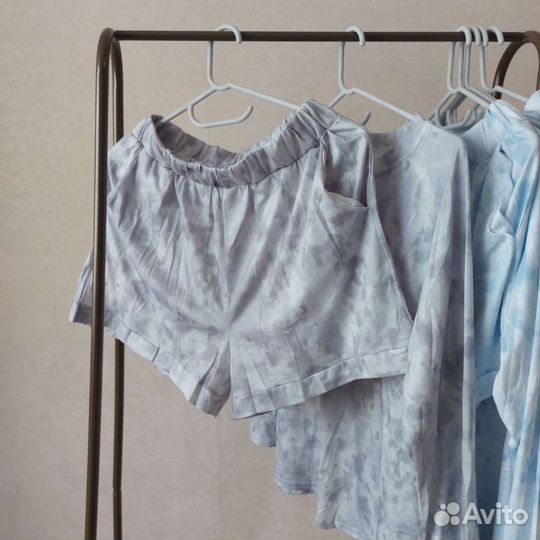 Женская одежда