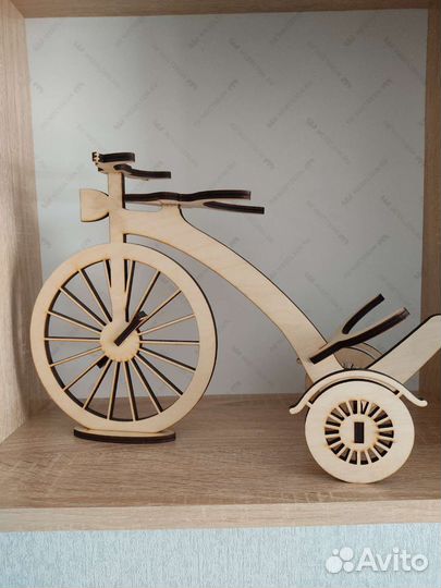 Подставка для бутылок из дерева