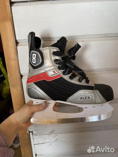 Коньки хоккейные 39 рр