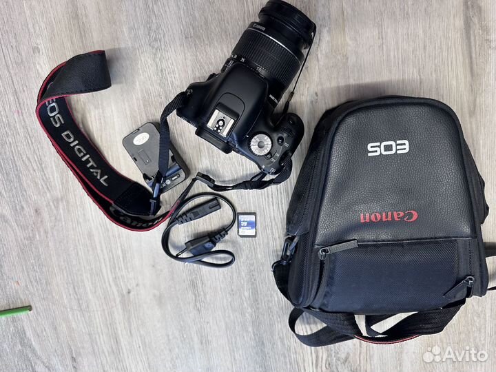 Фотоаппарат Canon eos 550d
