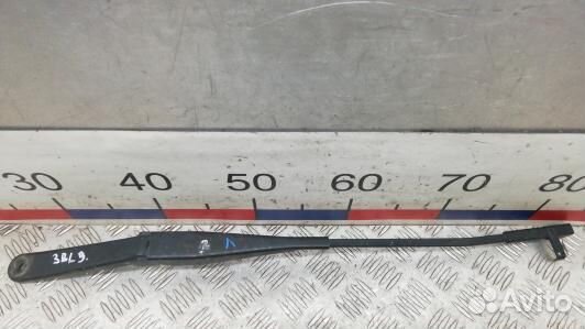 Щеткодержатель лобового стекла ford focus 2 (3BL09