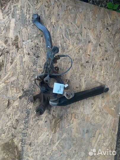 Кулак поворотный задний Kia Magentis EF G4JP 2005