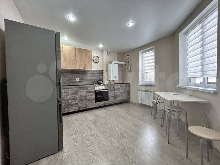 Дом 80 м² на участке 2 сот.