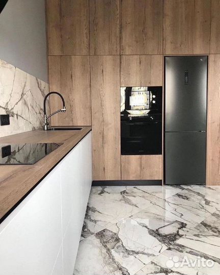 Современная стильная кухня