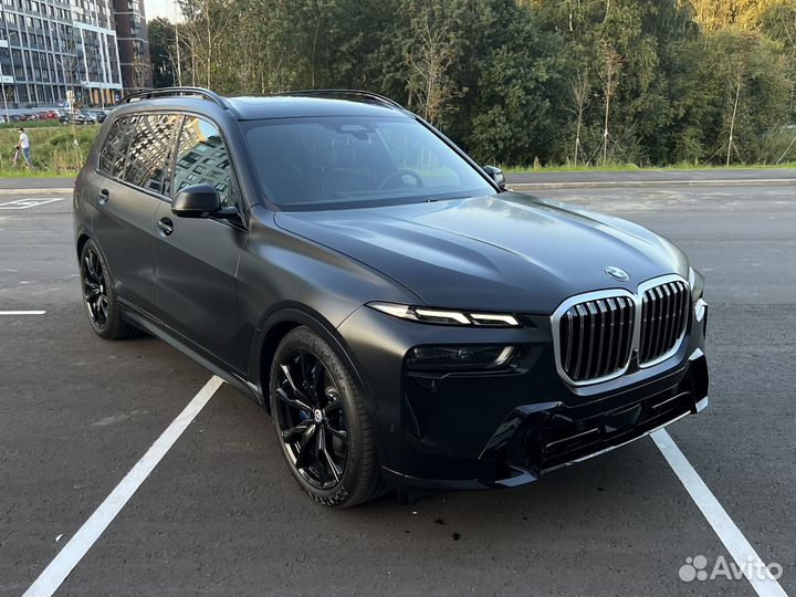 BMW X7 3.0 AT, 2022, 50 км