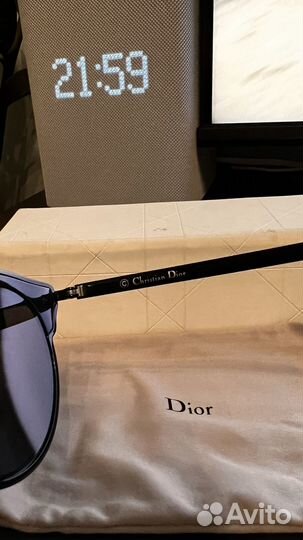 Солнцезащитные очки christian dior