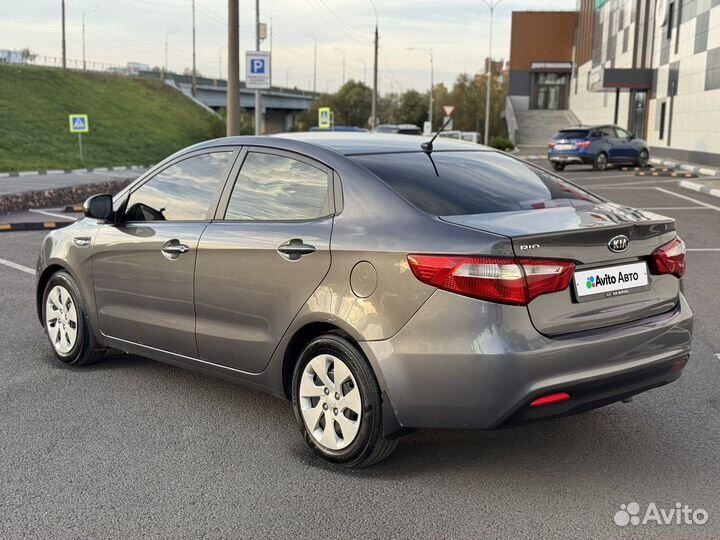 Kia Rio 1.4 AT, 2012, 235 000 км