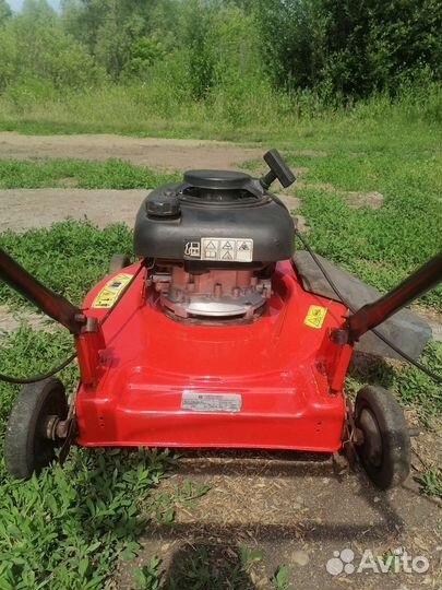 Газонокосилка бензиновая самоходная бу
