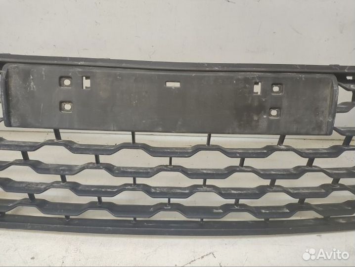 Решетка бампера передняя Mitsubishi Pajero Sport