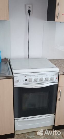 Газовая плита indesit б/у