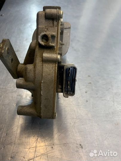 Мотор стеклоочистителя передний Peugeot 307 3A