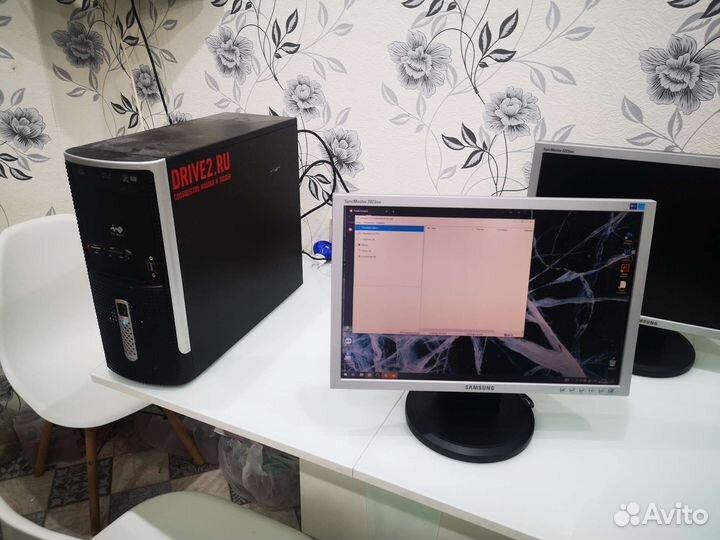 Монитор Samsung SyncMaster 2023NW