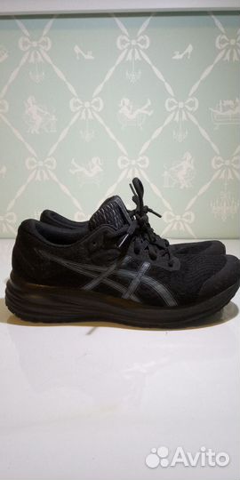 Кроссовки женские Asics 35,5 размер 23 см