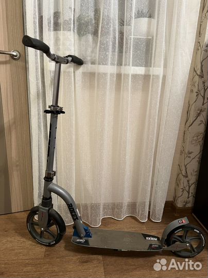 Самокат взрослый