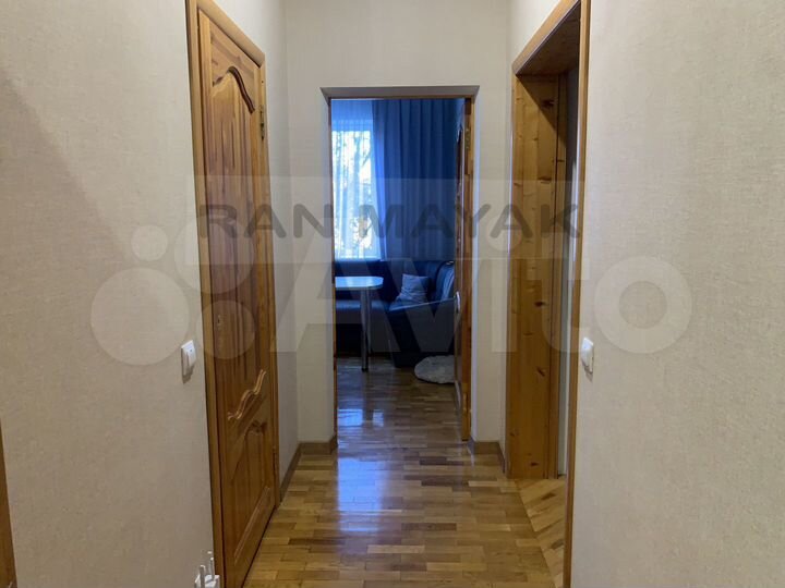 3-к. квартира, 94 м², 1/2 эт.