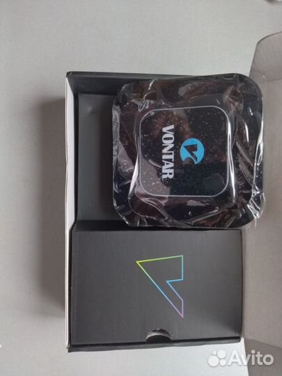 Настроенная приставка Vontar R3 iptv 4Гб/64Гб