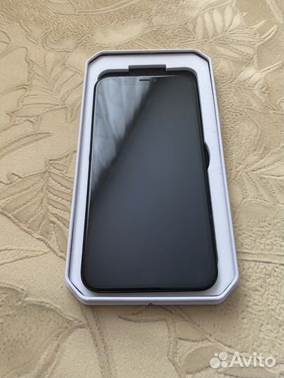 Дисплей iPhone 11