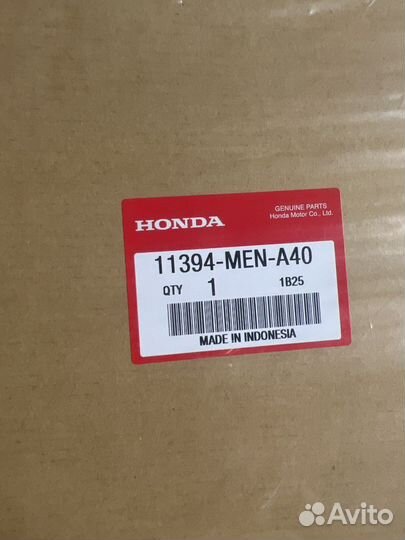 Прокладка правой стороны двигателя honda