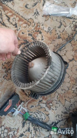 Моторчик печки тойота карина