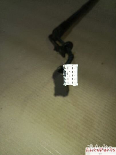 Амортизатор багажника оригинал Nissan X-Trail T32