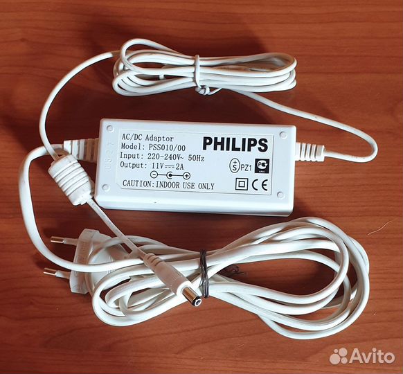 AC/DC Adapter philips 11v 2A