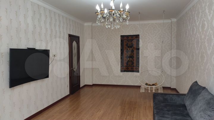 3-к. квартира, 102 м², 3/4 эт.