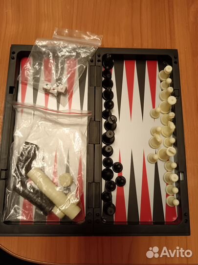 Магнитная доска 3-в-1. Шашки, шахматы, нарды