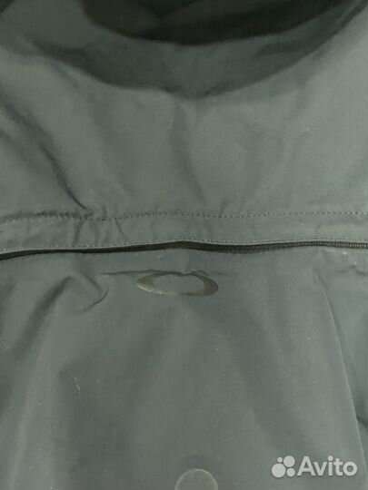 Горнолыжная куртка oakley