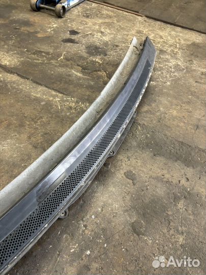 Жабо (решётка стеклоочистителя) mercedes-benz W168