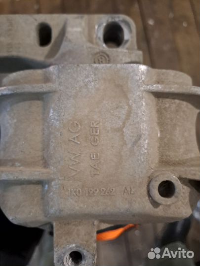 Подушка двигателя audi volkswagen