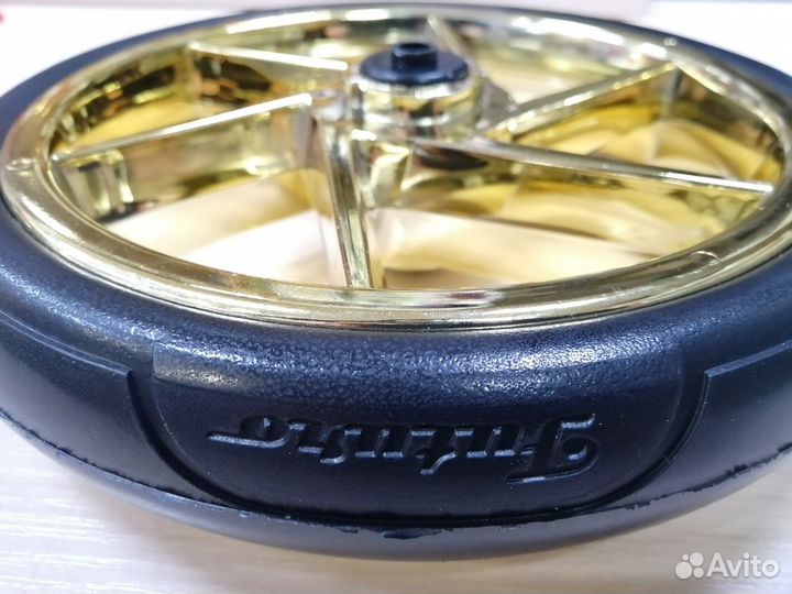 Колесо 10 дюймов не надувное № 126 для детской