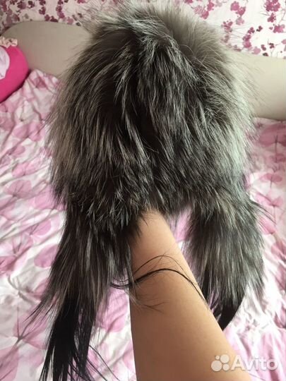 Женская шапка