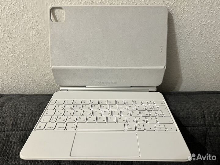 Apple magic keyboard для iPad pro 11