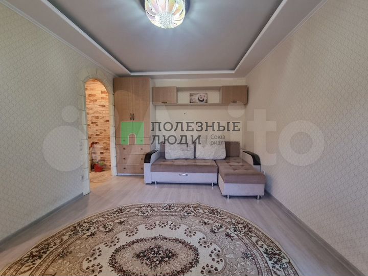 2-к. квартира, 38 м², 3/5 эт.