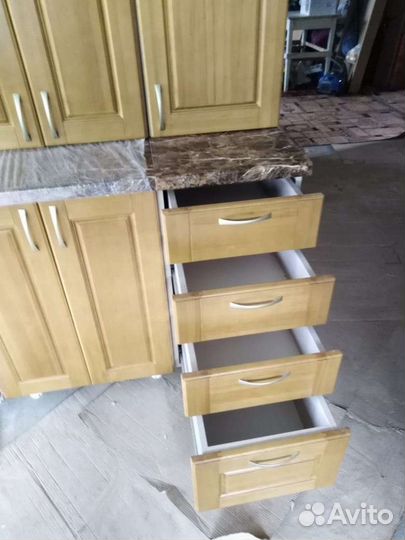 Кухонный гарнитур новый