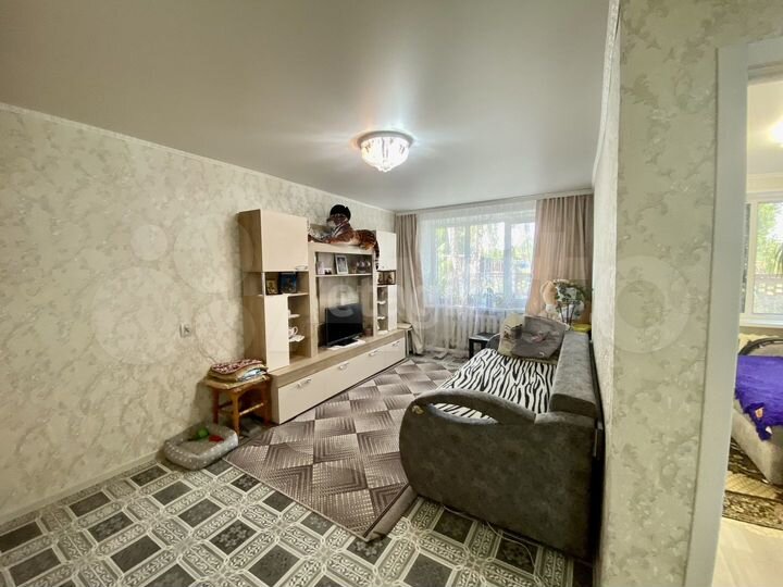 2-к. квартира, 40,5 м², 1/2 эт.