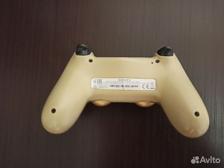 Джойстик Sony PS4