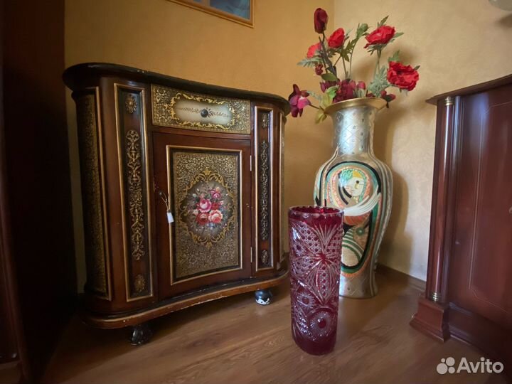 Продажа вещей интерьера