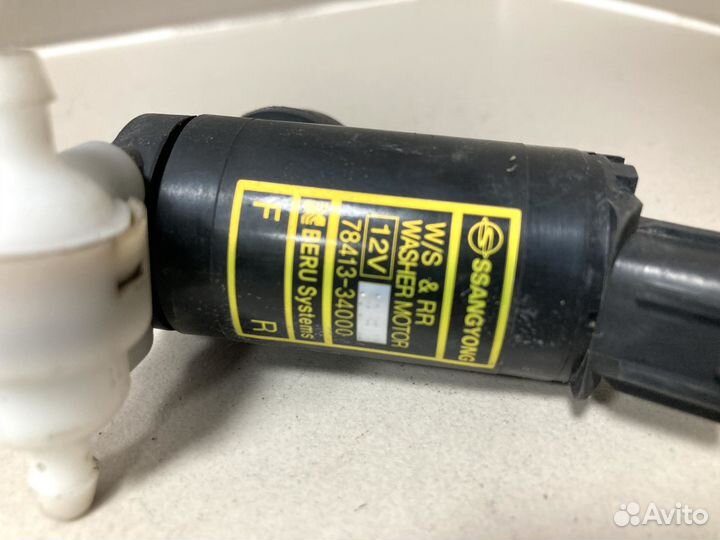 Насос стеклоомывателя Ssang Yong Actyon NEW 2010
