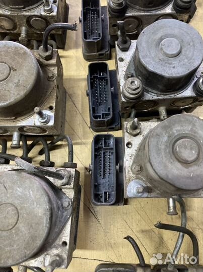 Блок ABS priora granta kalina