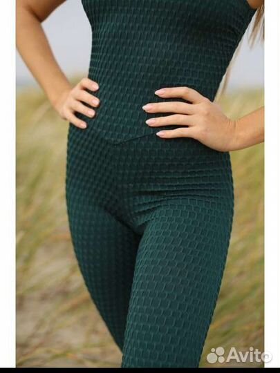 Комбинезон женский новый s