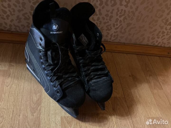 Коньки Мужские 41 размер(нужно мерить