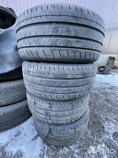 Bridgestone Turanza T002 215/45 R17 W