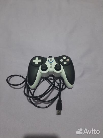 Джойстик Геймпад\940-000145\ Видеокамера sony DCR